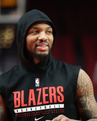 开云体育官网-铁林：外界艳羡开拓者厚待利拉德 球员愿底薪回归旧主却难获机会