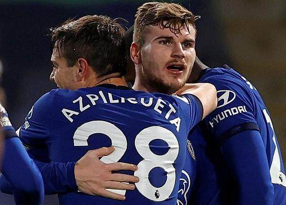 1613436225885092404.jpg 39332186-9263939-image-a-22_1613433208434.jpg